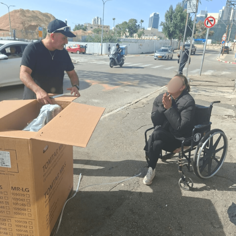 Food, Prayer, and Quiet Conversations in Tel Aviv