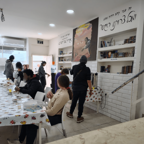 What It Takes to Feed the Streets of Tel Aviv